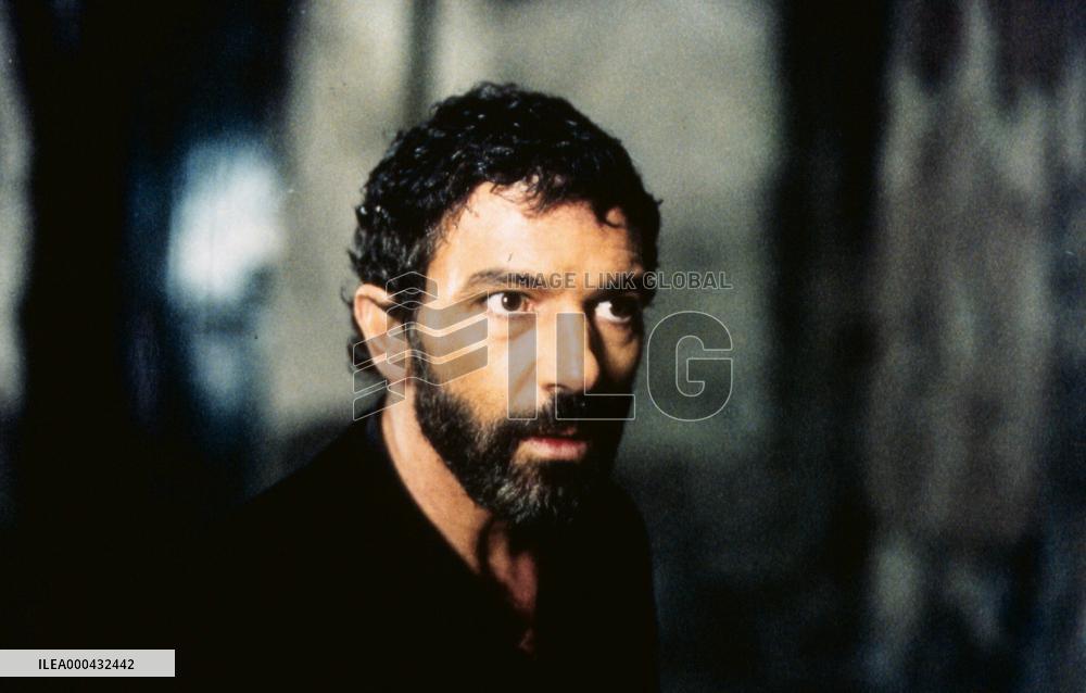 Imagining Argentina (2003)