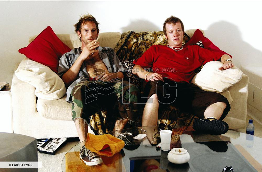 It's All Gone Pete Tong (2004)