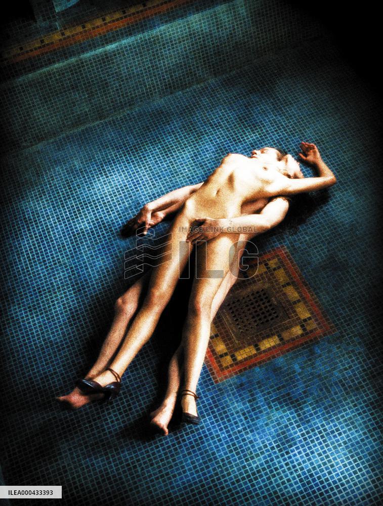 L' Annulaire; The Ring Finger (2005)