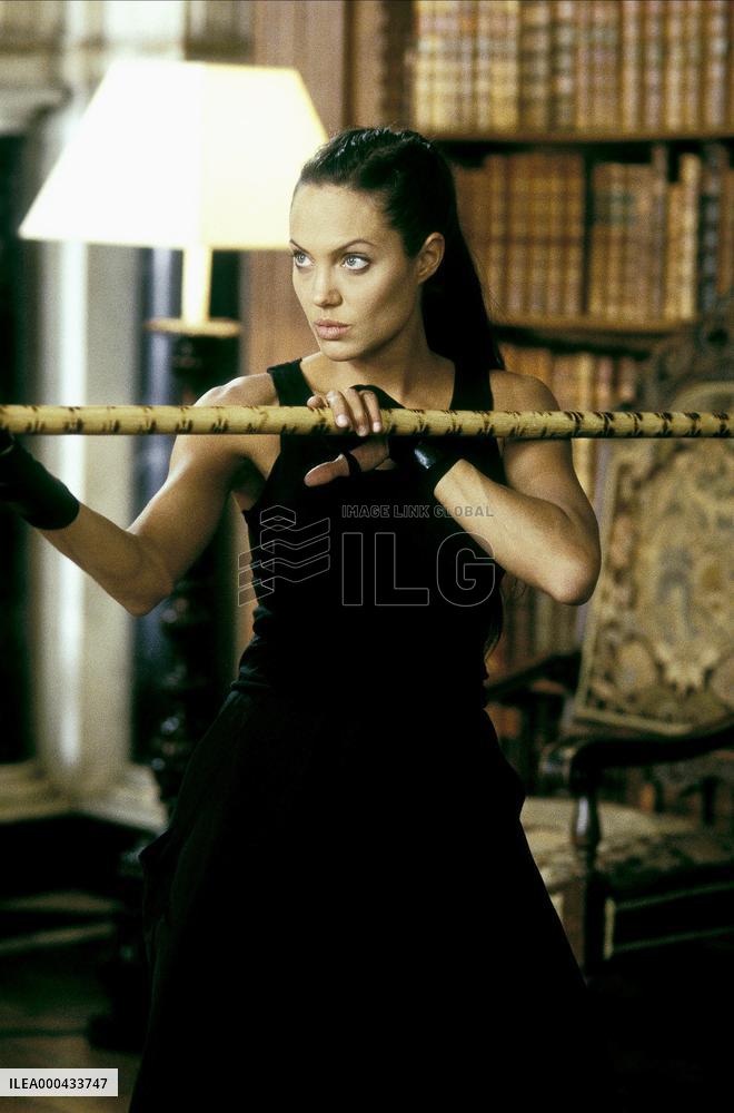 Lara Croft Tomb Raider: The Cr (2003)