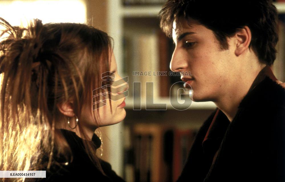 Loser (2000)