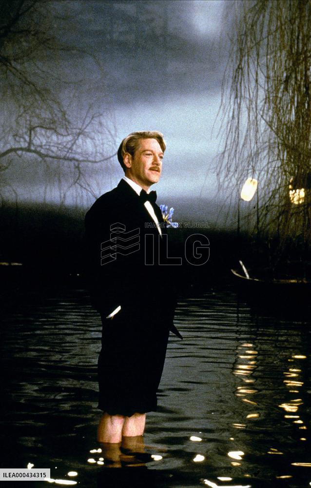 Lost And Delirious (2000)