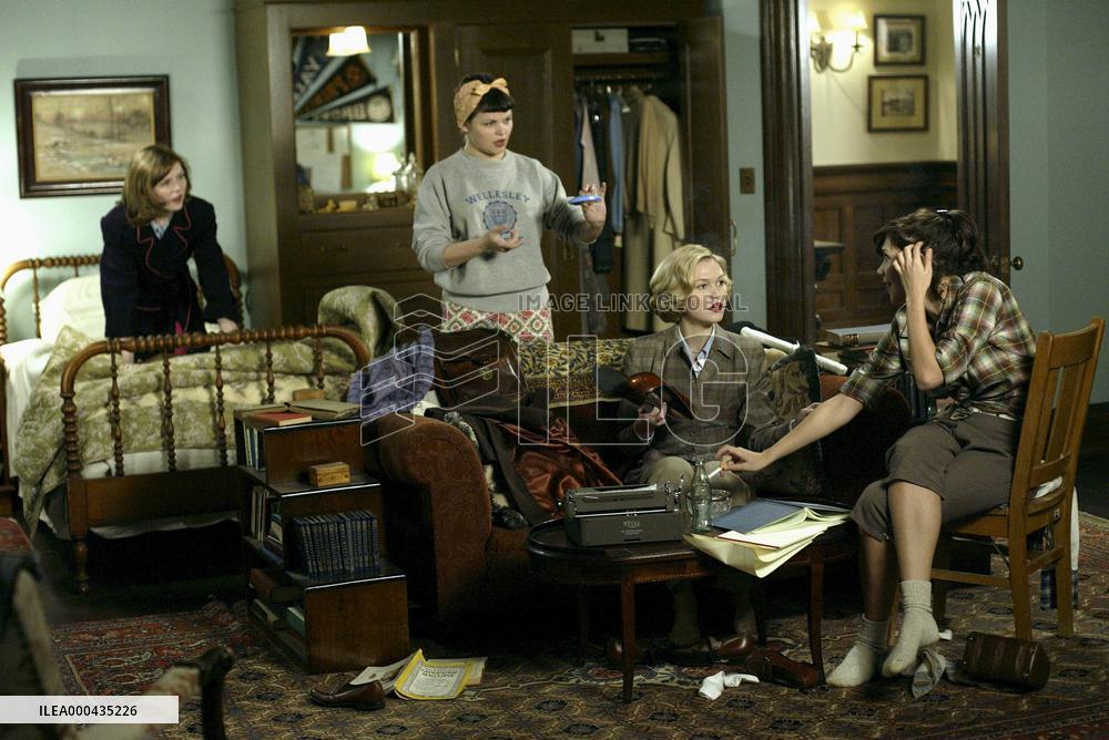 Mona Lisa Smile (2003)