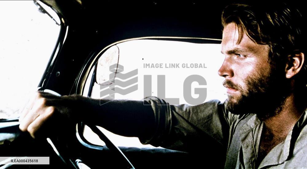 Movies, Aspirin And Vultures (2005)