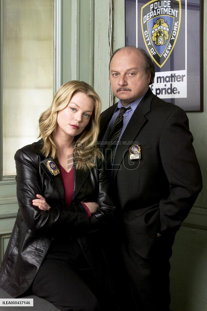 Nypd Blue : Season 10 (2002)