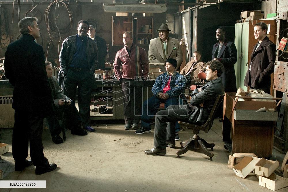 Ocean's Twelve (2004)