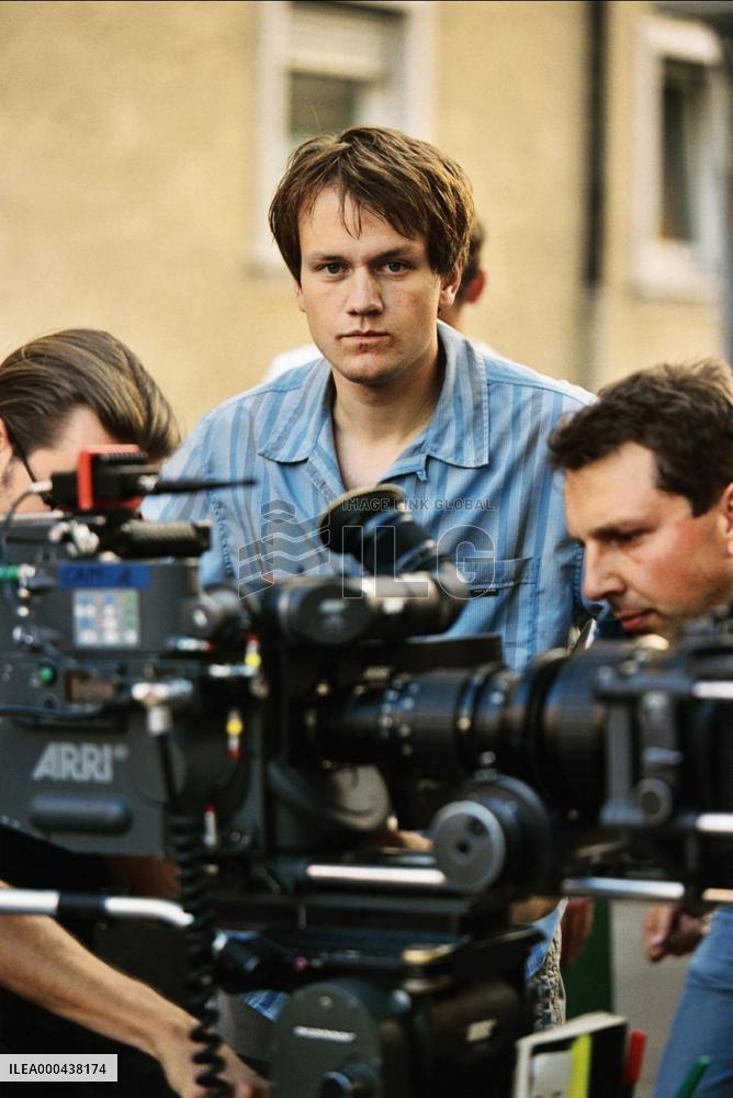 Play It Loud! (2003)