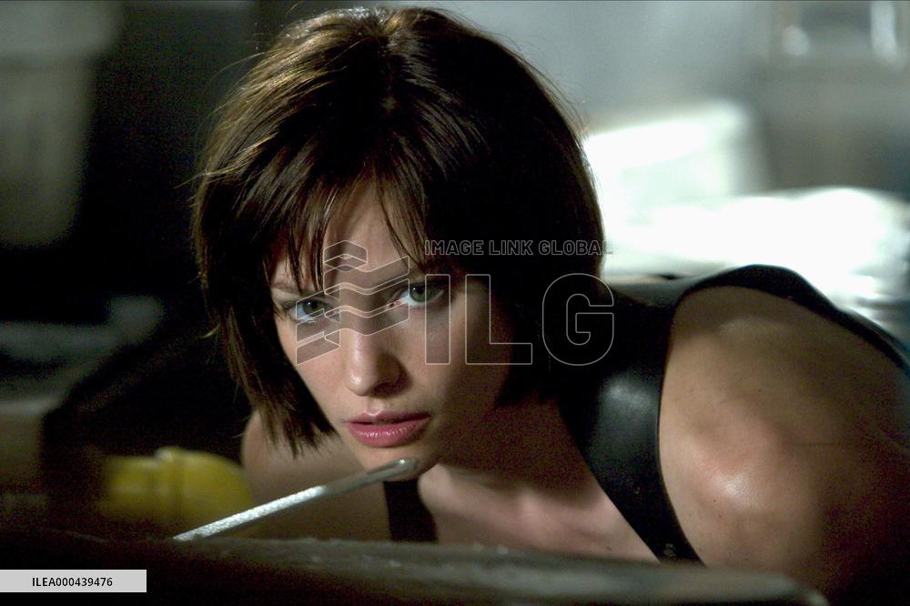 Resident Evil: Apocalypse (2004)