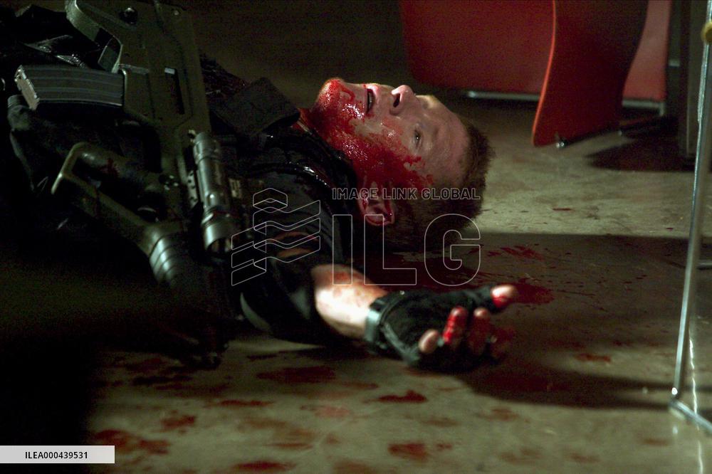 Resident Evil: Apocalypse (2004)