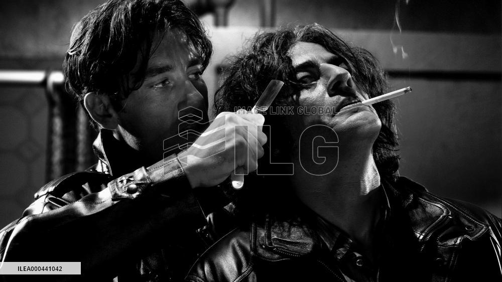 Sin City (2005)