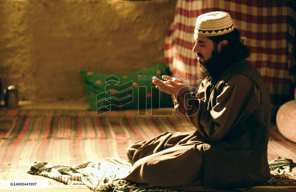 Silence Between Two Thoughts (2003)