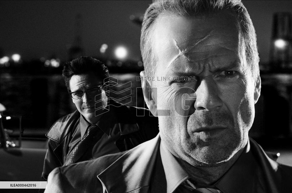 Sin City (2005)