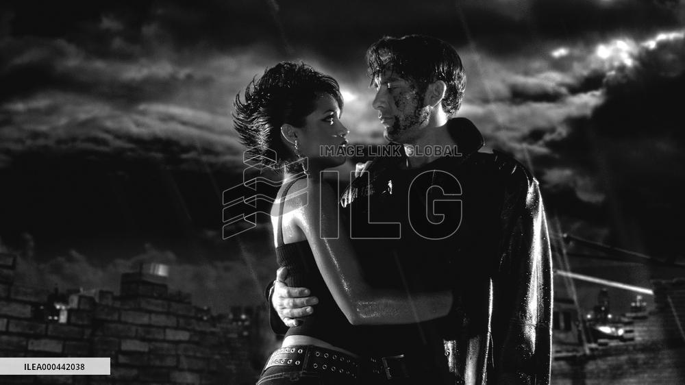 Sin City (2005)