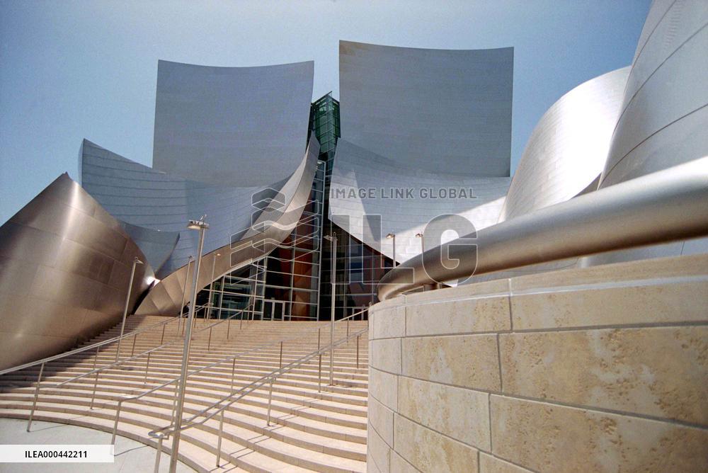 Sketches Of Frank Gehry (2005)