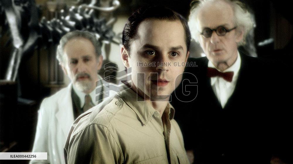 Sky Captain 'World Of Tomorrow (2004)