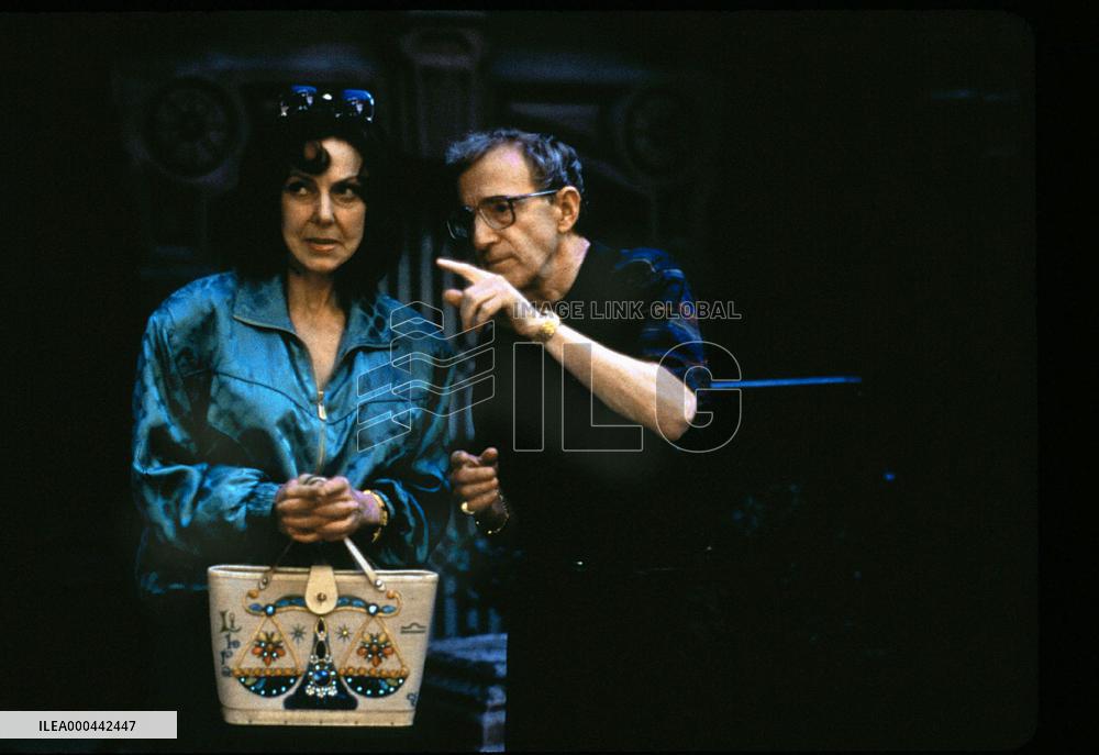 Small Time Crooks (2000)