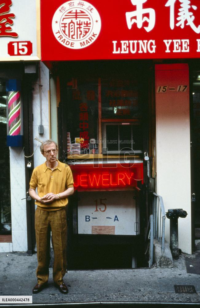 Small Time Crooks (2000)