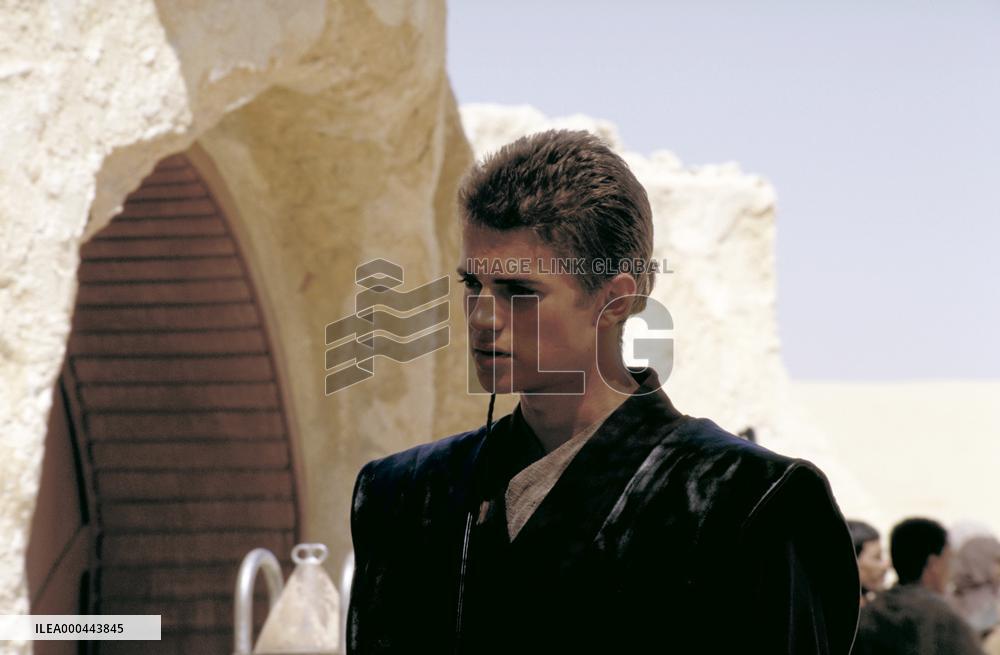 Star Wars:Attack Of The Clones (2002)