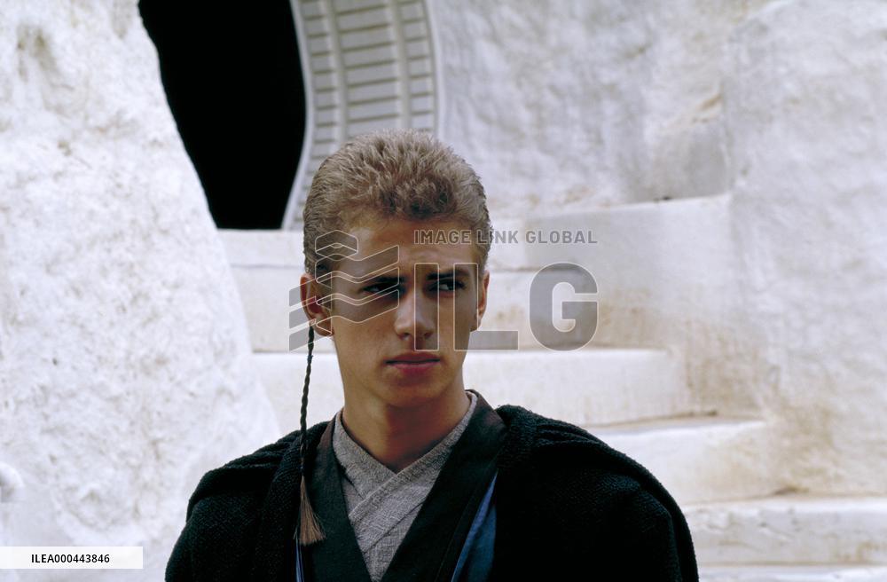 Star Wars:Attack Of The Clones (2002)