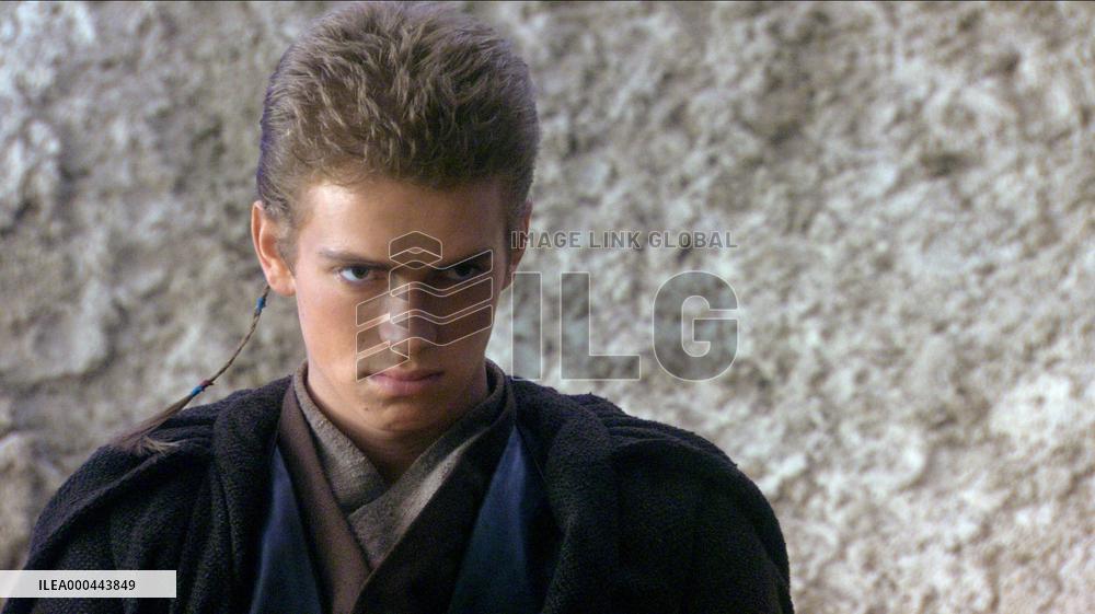 Star Wars:Attack Of The Clones (2002)