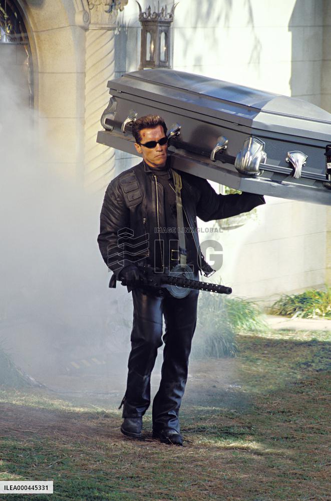 Terminator 3: Rise Of Machines (2003)