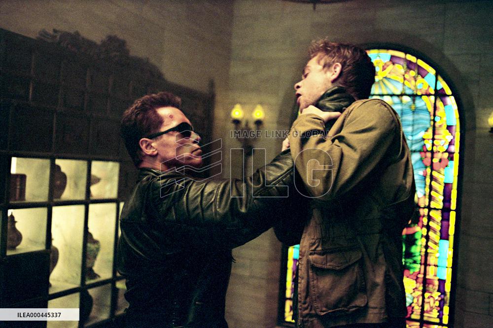 Terminator 3: Rise Of Machines (2003)