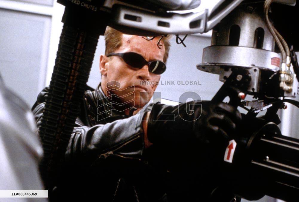 Terminator 3: Rise Of The Mach (2003)