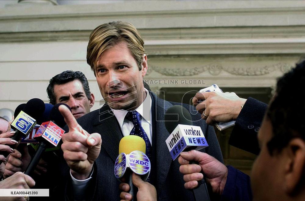 Thank You For Smoking (2005)