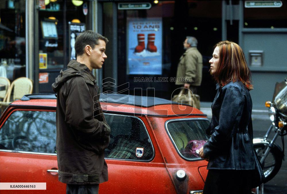 The Bourne Identity (2002)