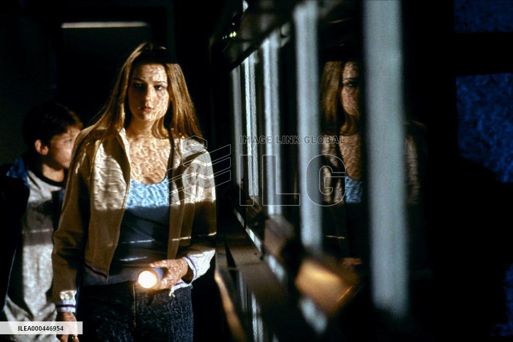 The Glass House (2001)