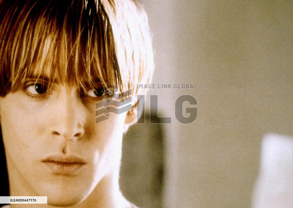 The Discovery Of Heaven (2001)