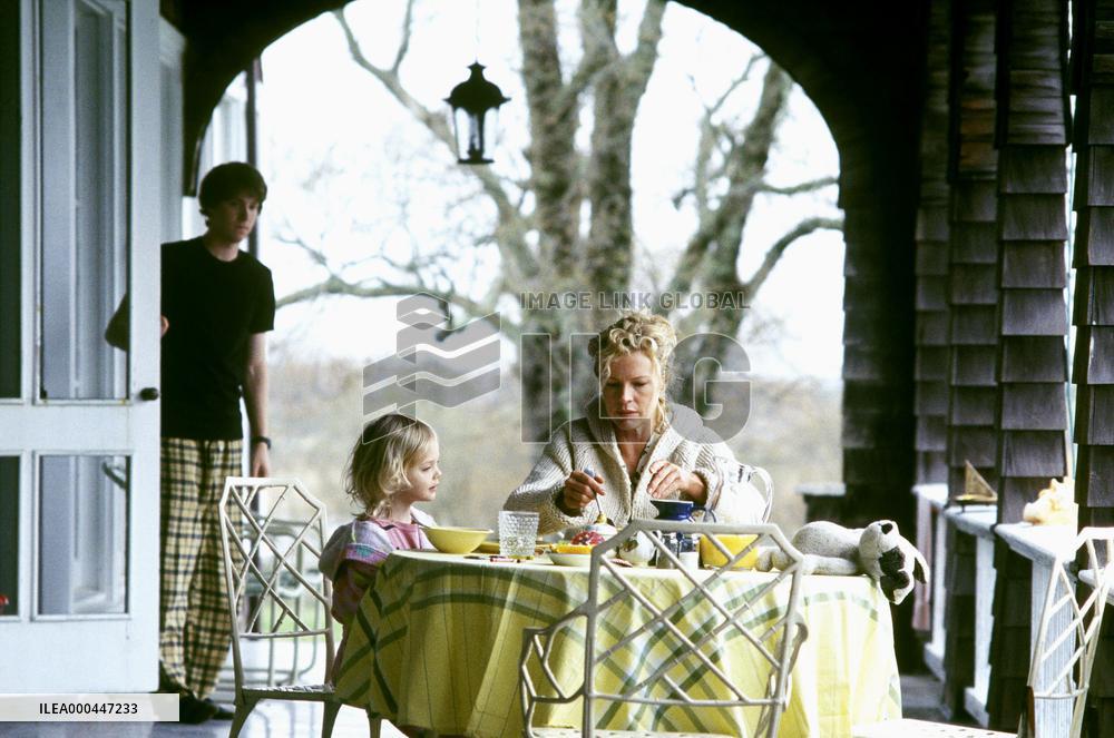 The Door In The Floor (2004)