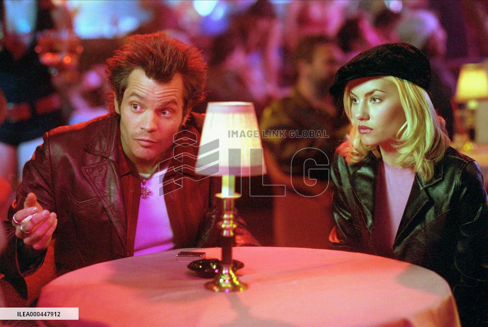 The Girl Next Door (2004)