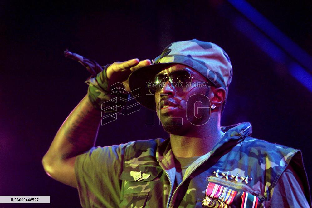 United We Stand (2001)