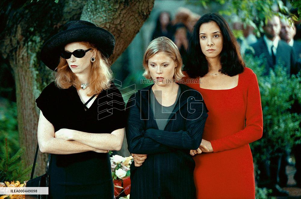 Venus And Mars (2001)