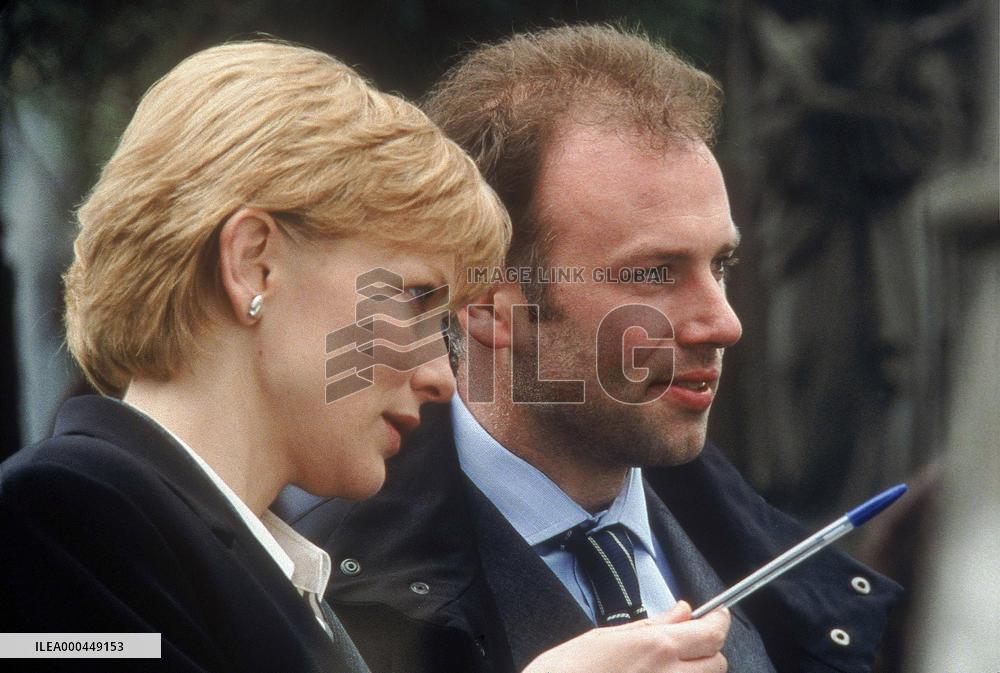 Veronica Guerin (2003)