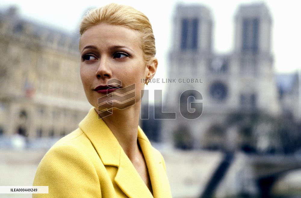 View From The Top (2003)