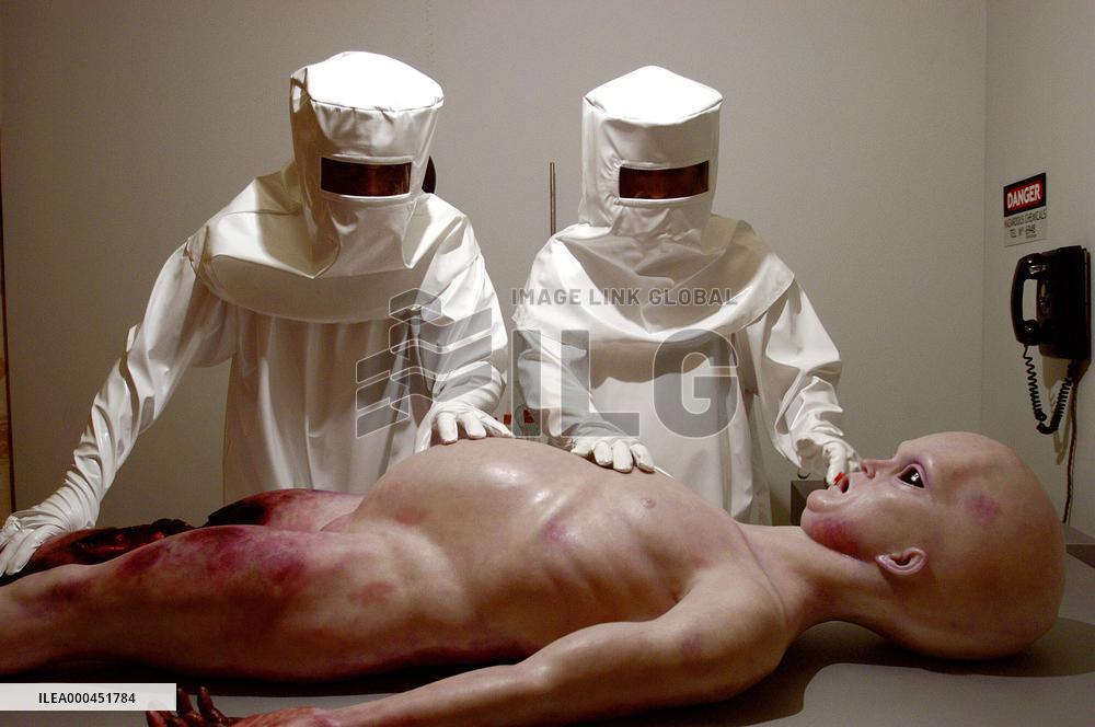 Alien Autopsy (2006)