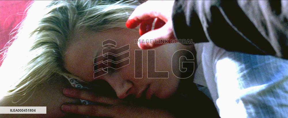 All The Boys Love Mandy Lane (2006)