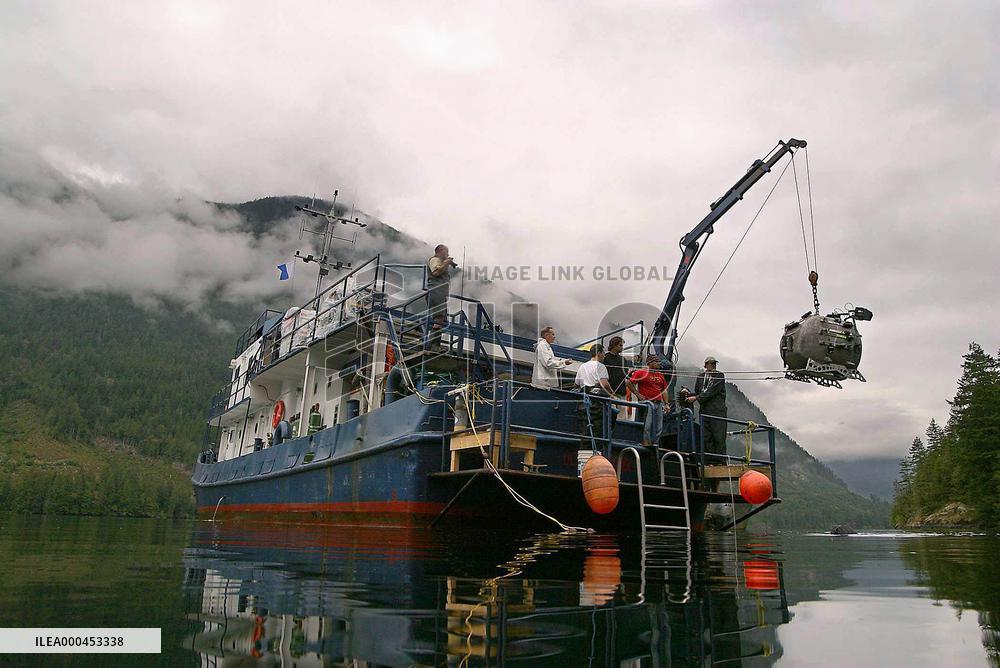 Deep Sea (2006)