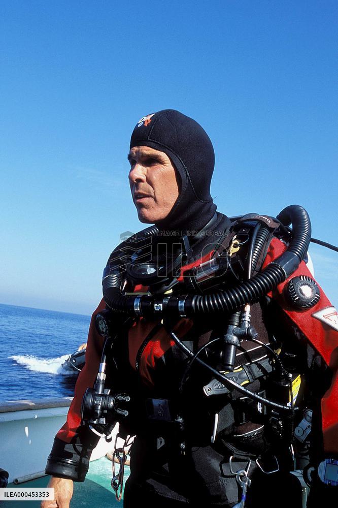 Deep Sea (2006)