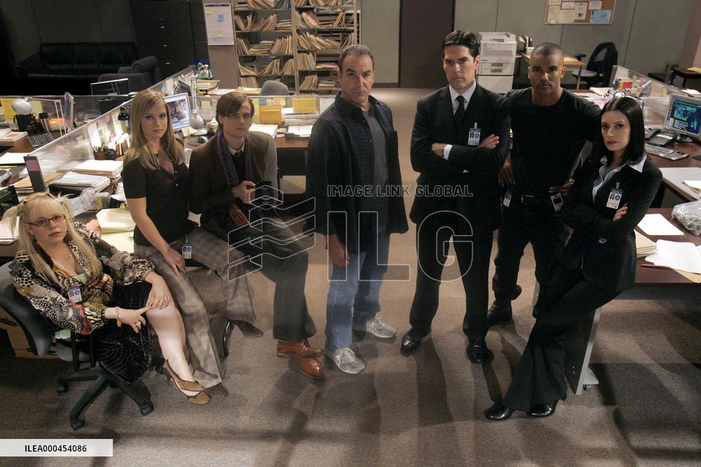 Criminal Minds : Season 2 (2006)