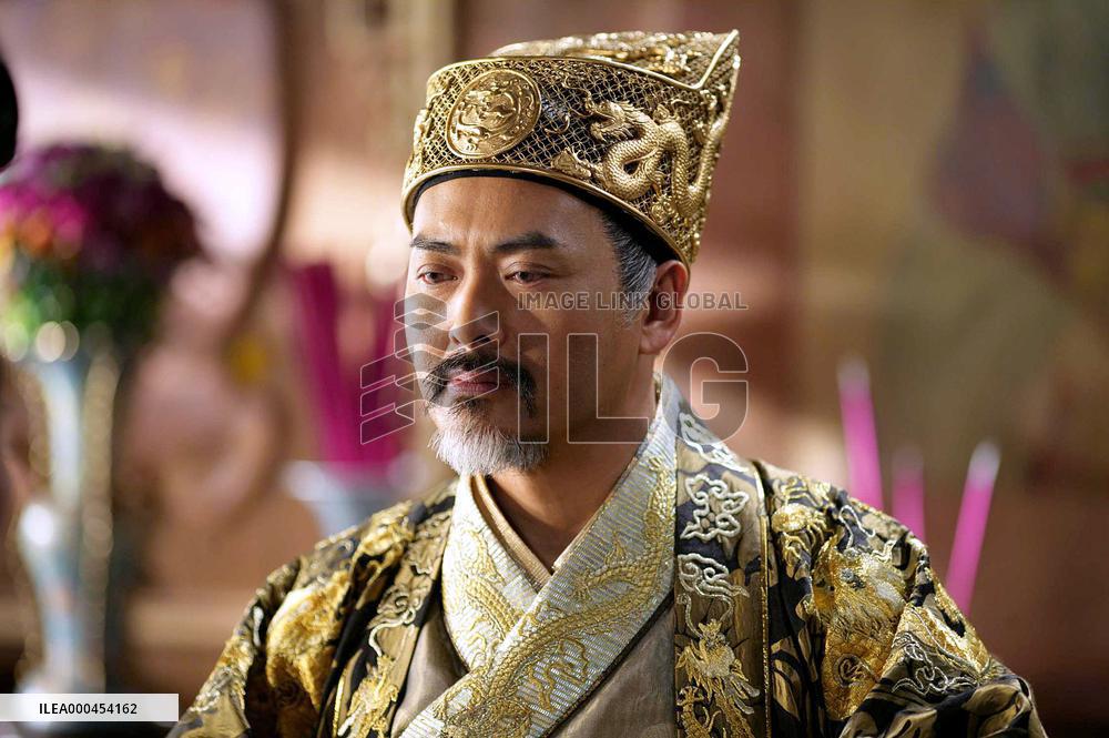 Curse Of The Golden Flower (2006)