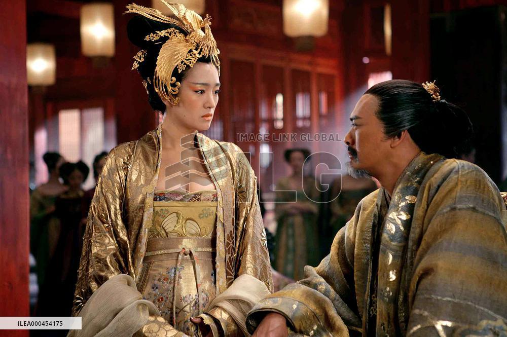 Curse Of The Golden Flower (2006)