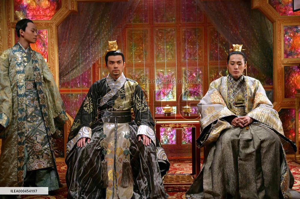 Curse Of The Golden Flower (2006)