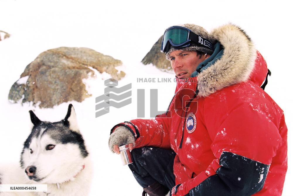 Eight Below (2006)