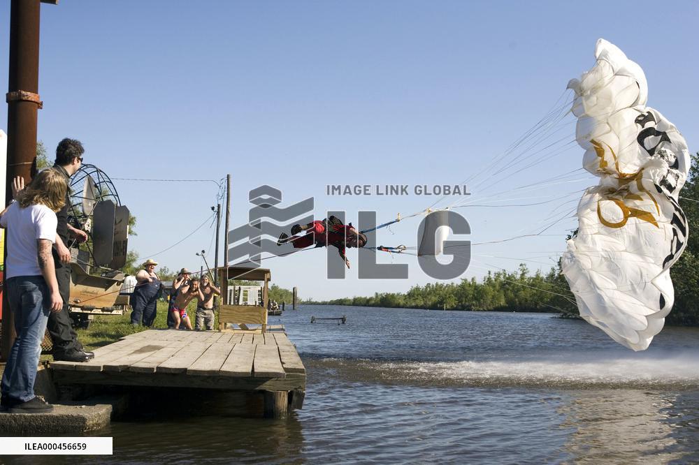 Jackass Number Two (2006)