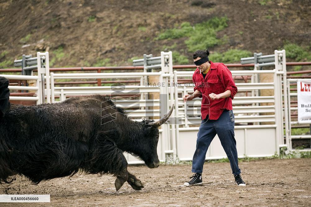 Jackass Number Two (2006)