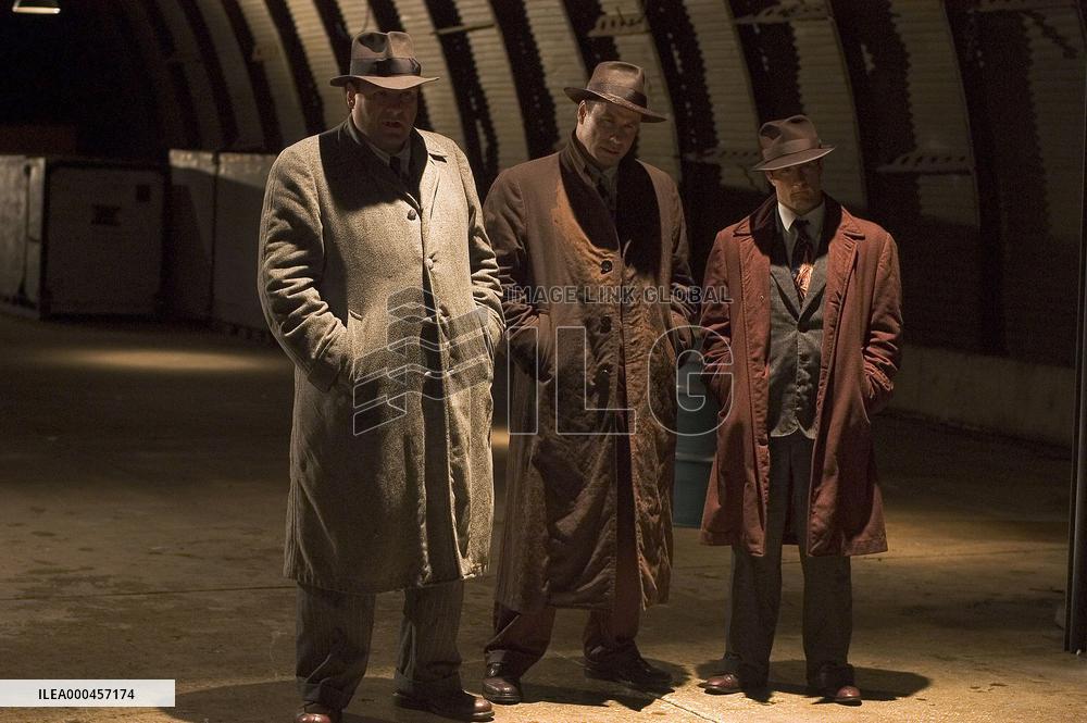 Lonely Hearts (2006)