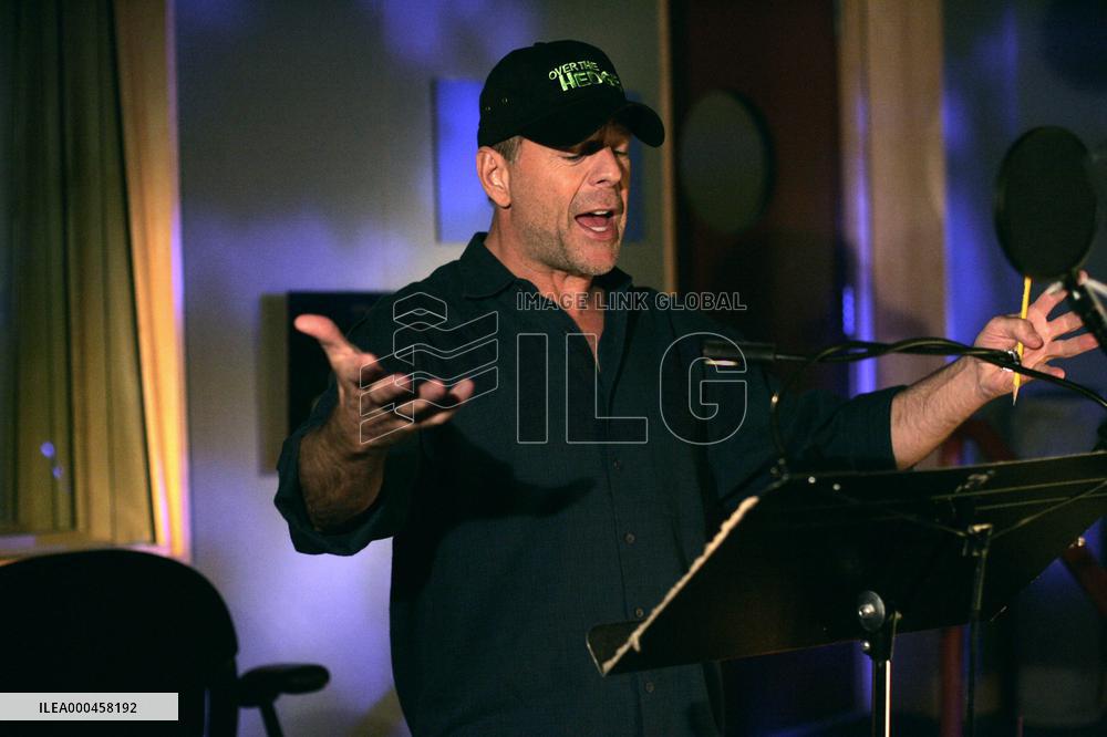 Over The Hedge (2006)